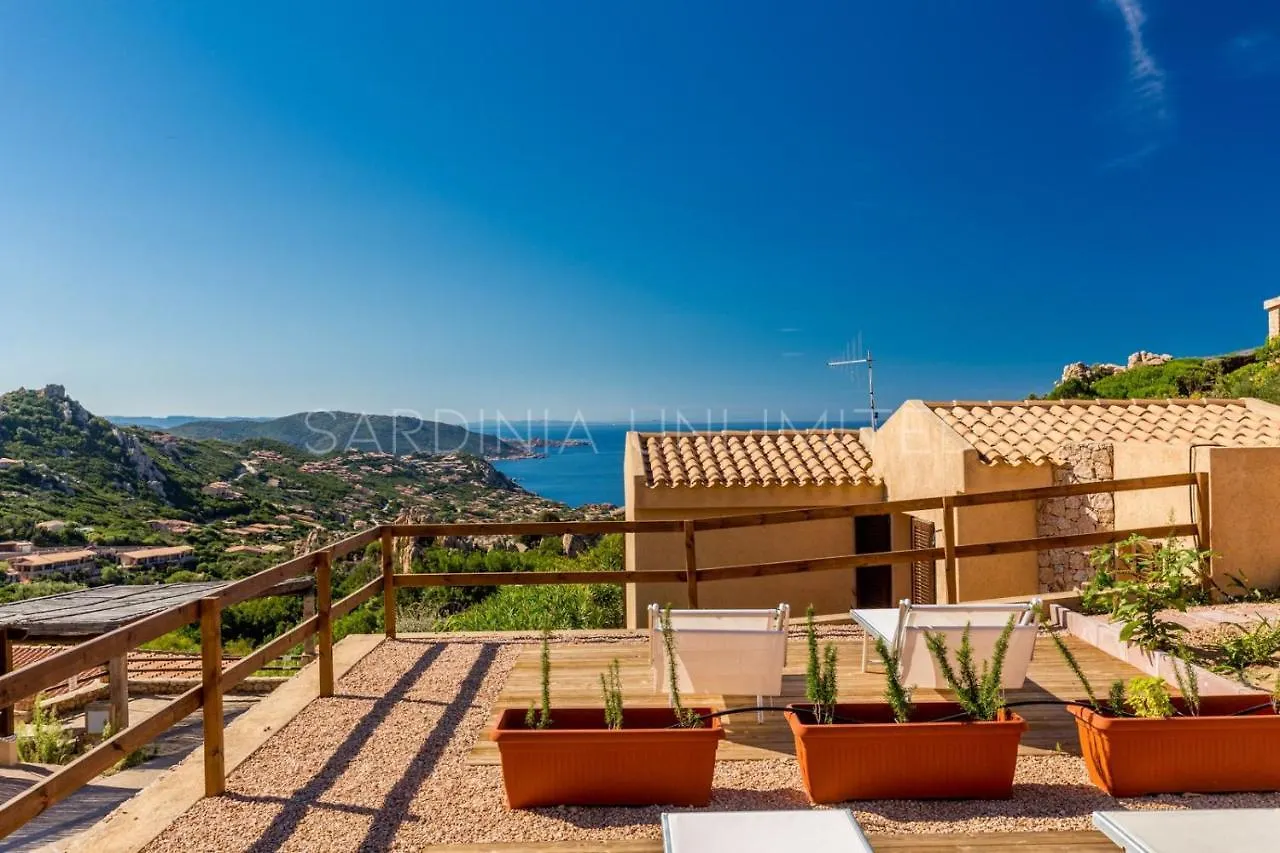 Villa Violetta Zoe Costa Paradiso 0*,  Italia